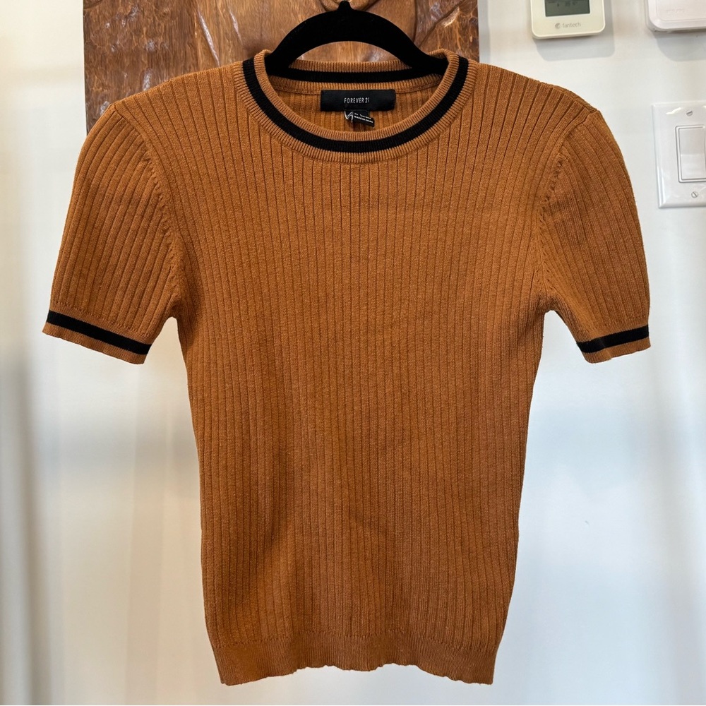 Forever 21 | Short sleeve sweater top